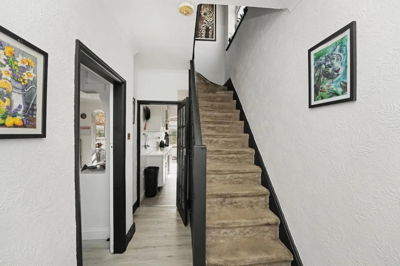 Paternoster Close, Waltham Abbey, photo 3