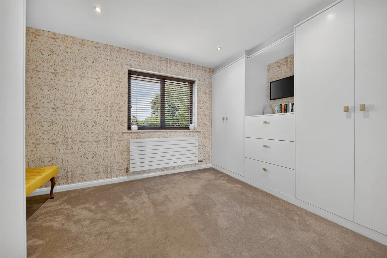 The Drive, Adel, LS16, photo 24