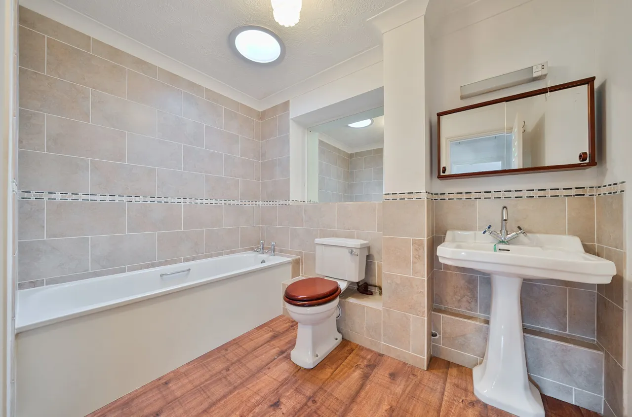 Fox Lea, Findon Village, BN14, photo 14