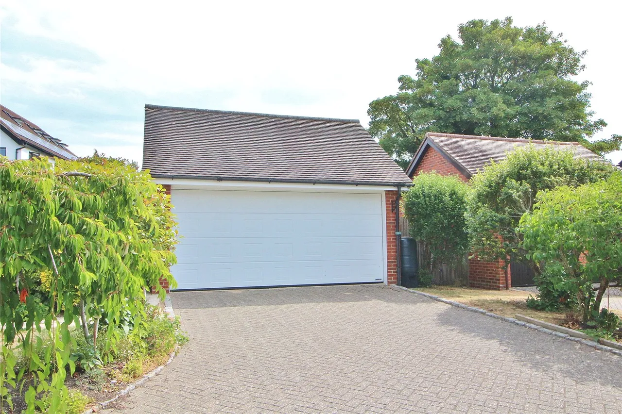Fox Lea, Findon Village, BN14, photo 4