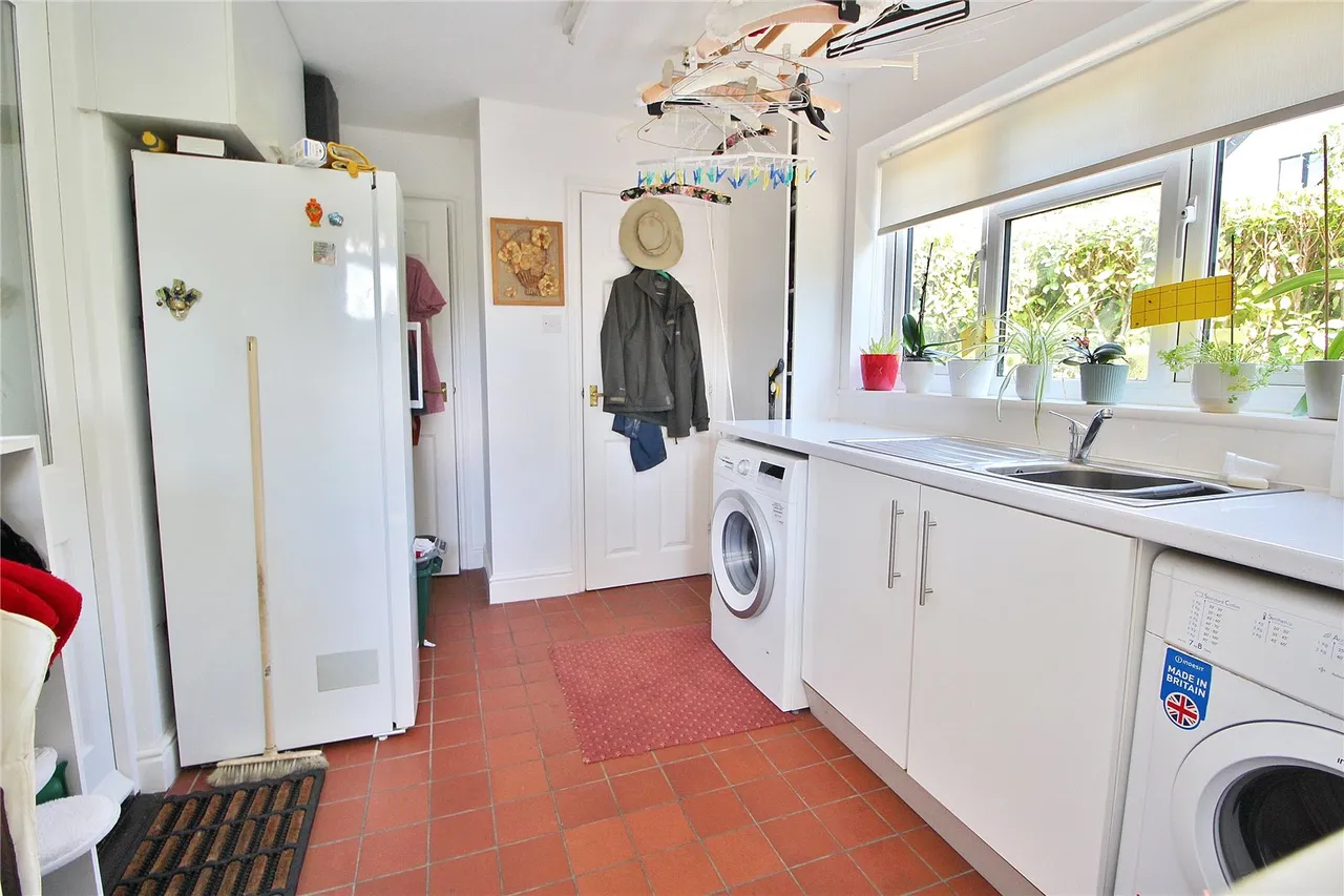 Fox Lea, Findon Village, BN14, photo 21