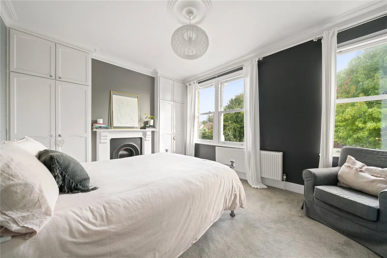 Connaught Road, Teddington, TW11 0PX, photo 4