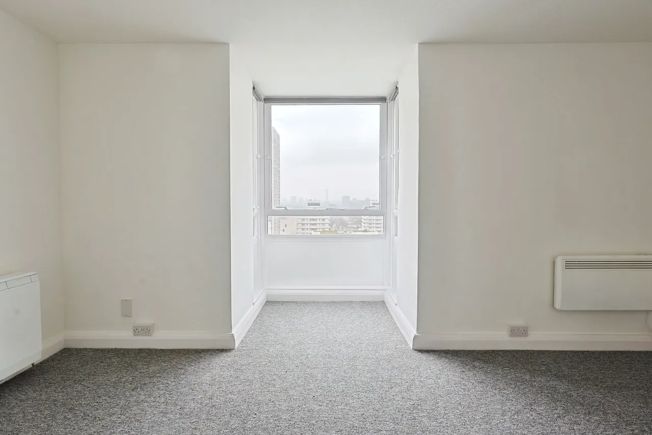 Bramlands Close, London, SW11, photo 14