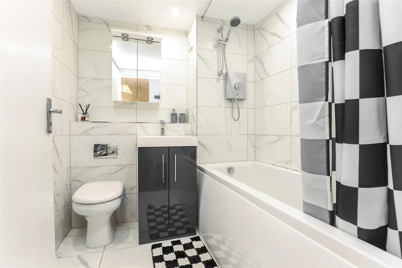 Parsonage Square, Colleglands, G4, photo 13