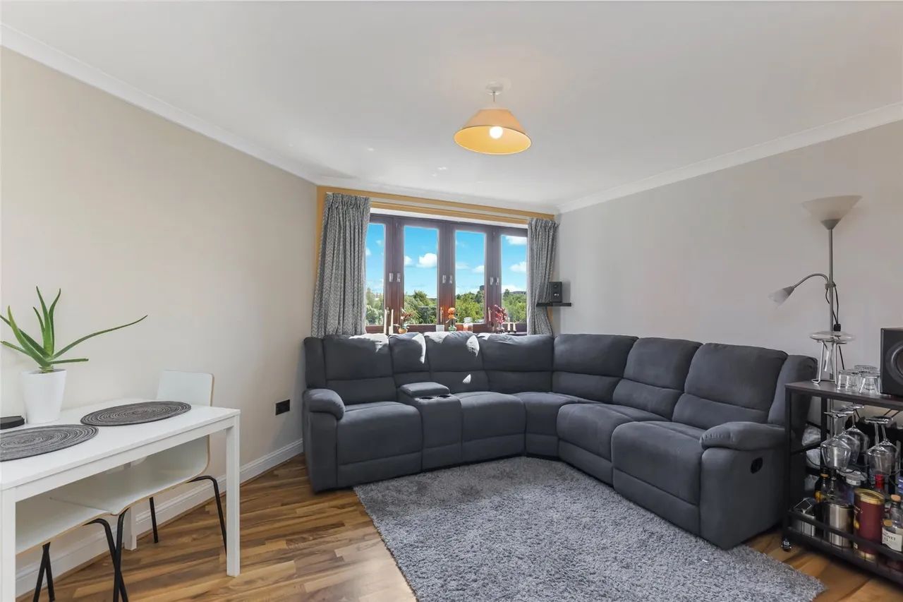 Parsonage Square, Colleglands, G4, photo 2