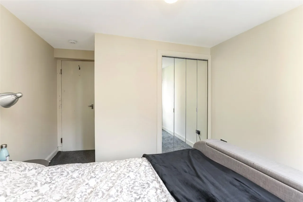 Parsonage Square, Colleglands, G4, photo 10