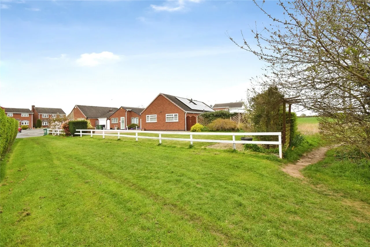 Rosedale Road, Wigston, LE18, photo 23