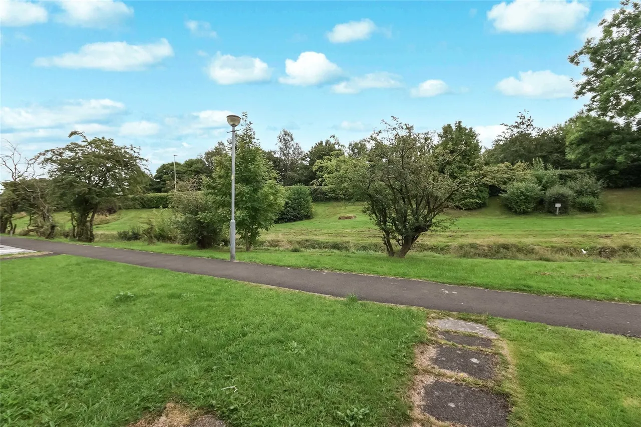 Calgary Place, Westwood, East Kilbride, South Lanarkshire, G75, photo 24