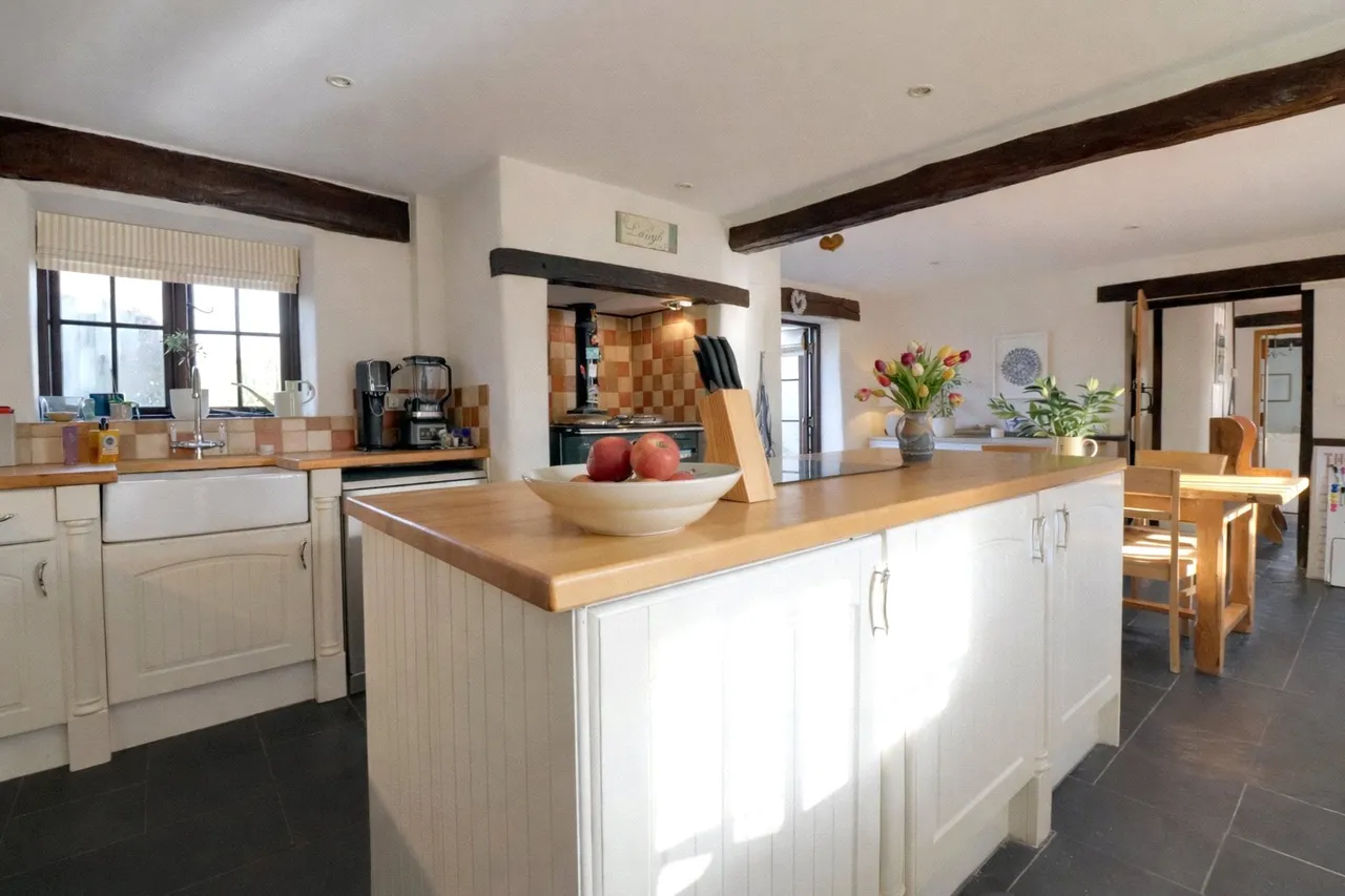 Bishops Nympton, South Molton, EX36, photo 5