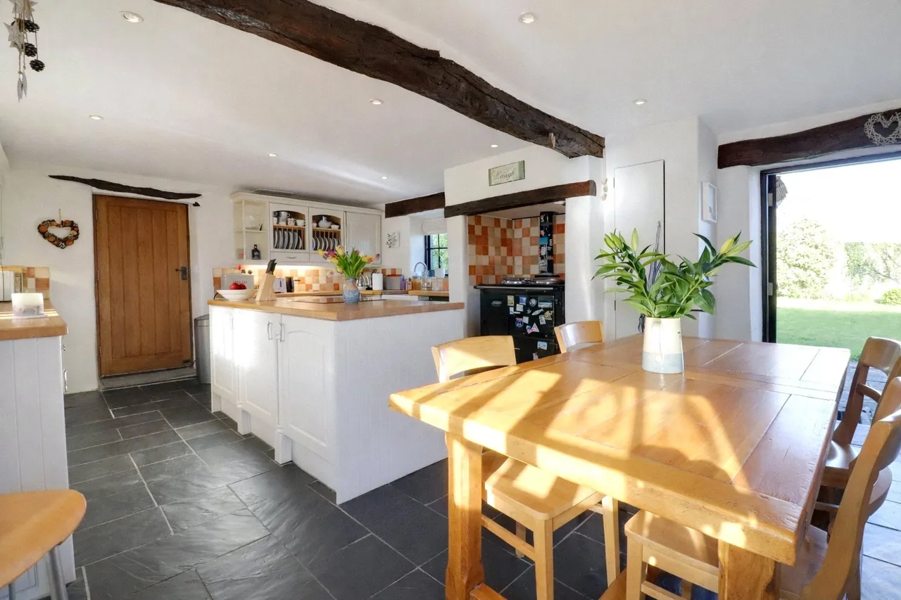 Bishops Nympton, South Molton, EX36, photo 3