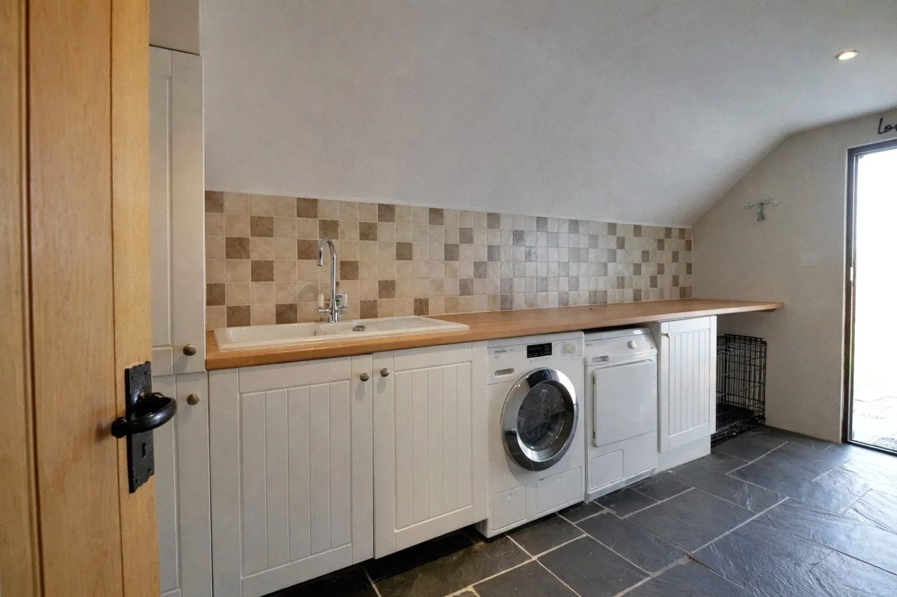 Bishops Nympton, South Molton, EX36, photo 12