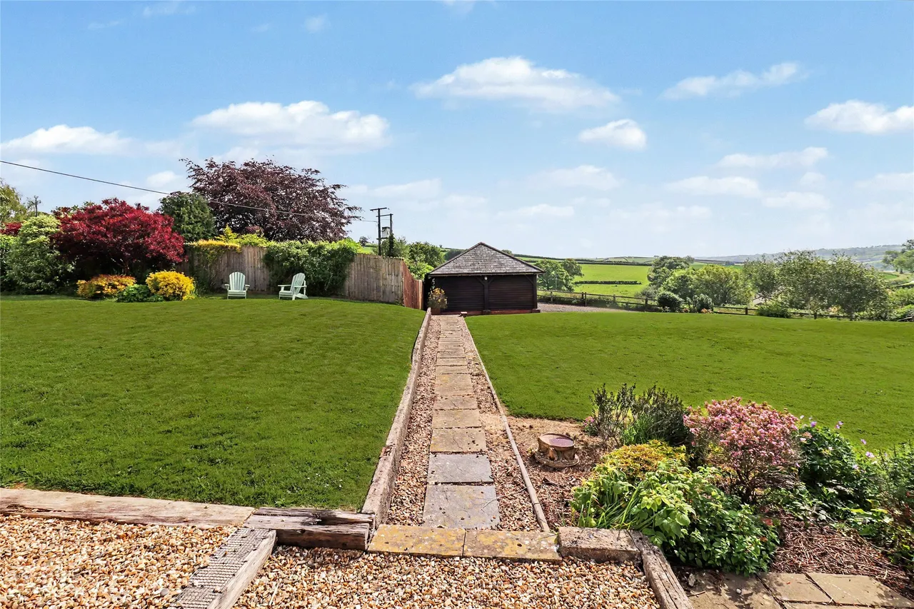 Bishops Nympton, South Molton, EX36, photo 2