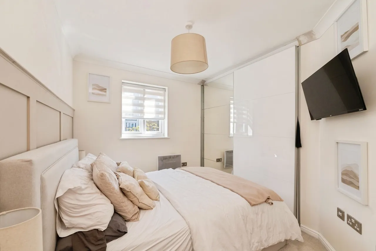 Roche Close, Rochford, Essex, SS4, photo 16