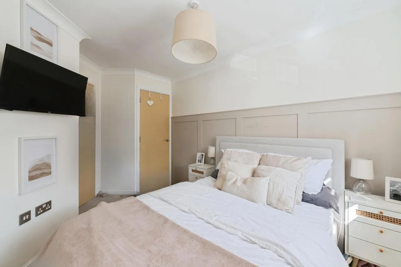 Roche Close, Rochford, Essex, SS4, photo 11