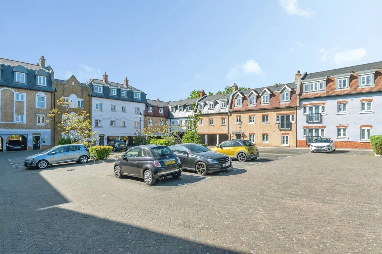 Roche Close, Rochford, Essex, SS4, photo 19