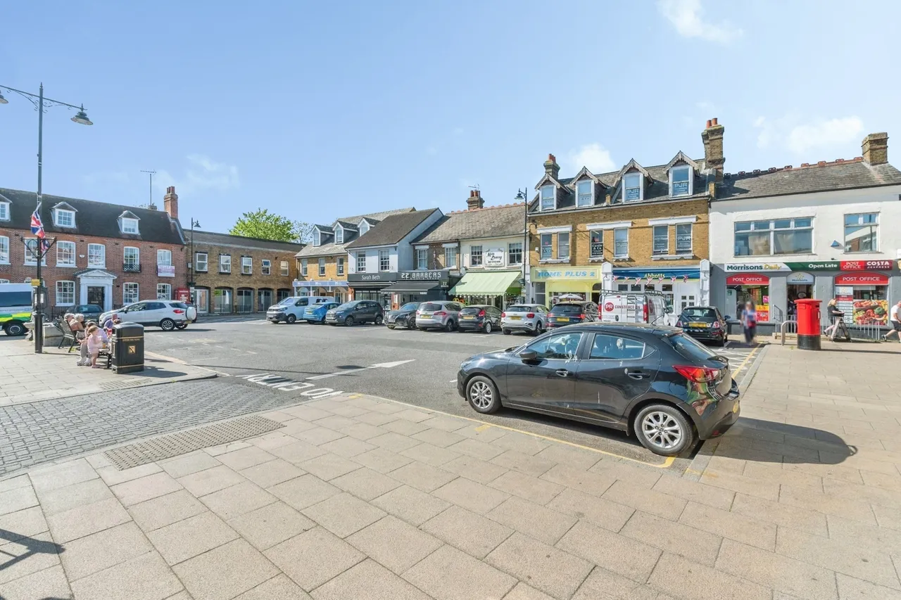 Roche Close, Rochford, Essex, SS4, photo 18