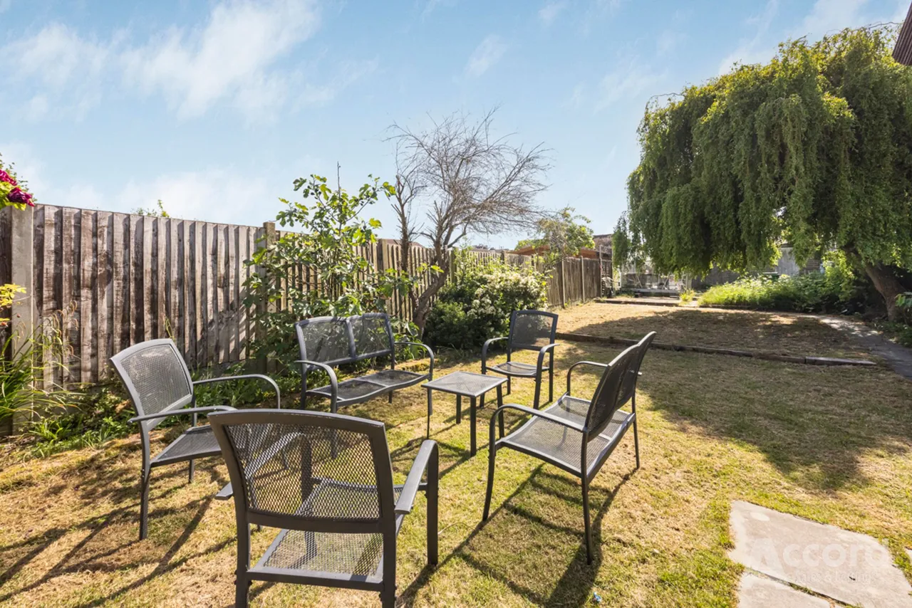 Pettits Lane North, Romford, RM1, photo 23