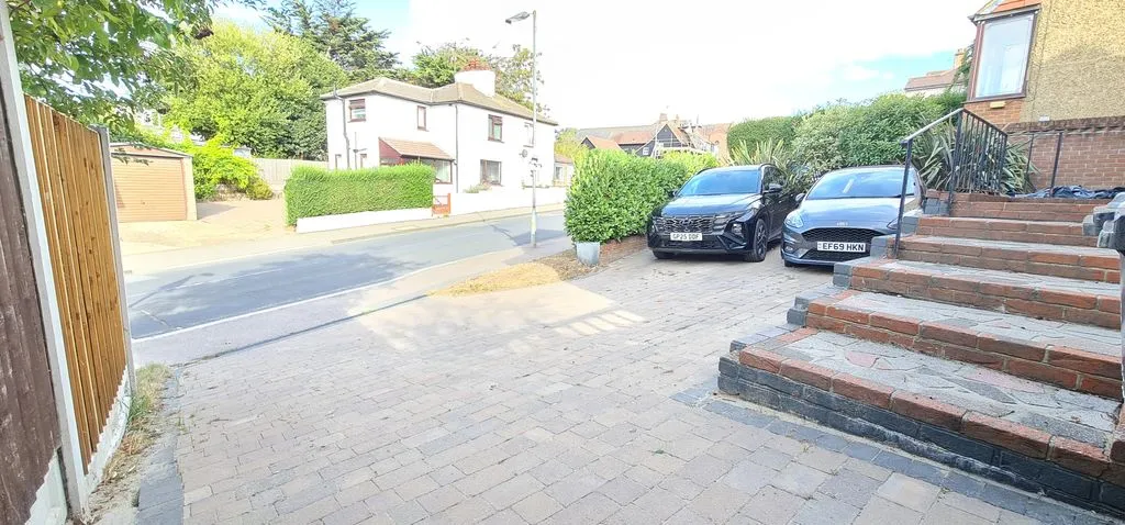 London Hill, Rayleigh, Essex, SS6 7HW, photo 8