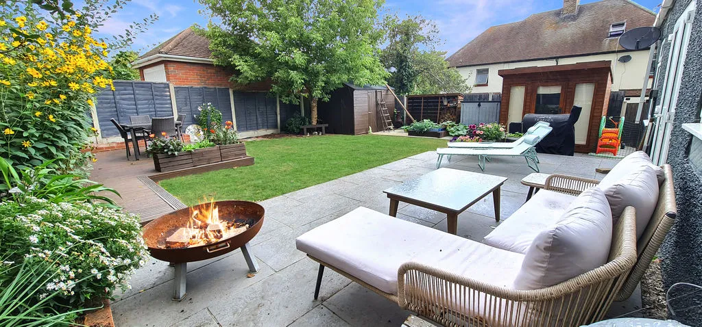 London Hill, Rayleigh, Essex, SS6 7HW, photo 3