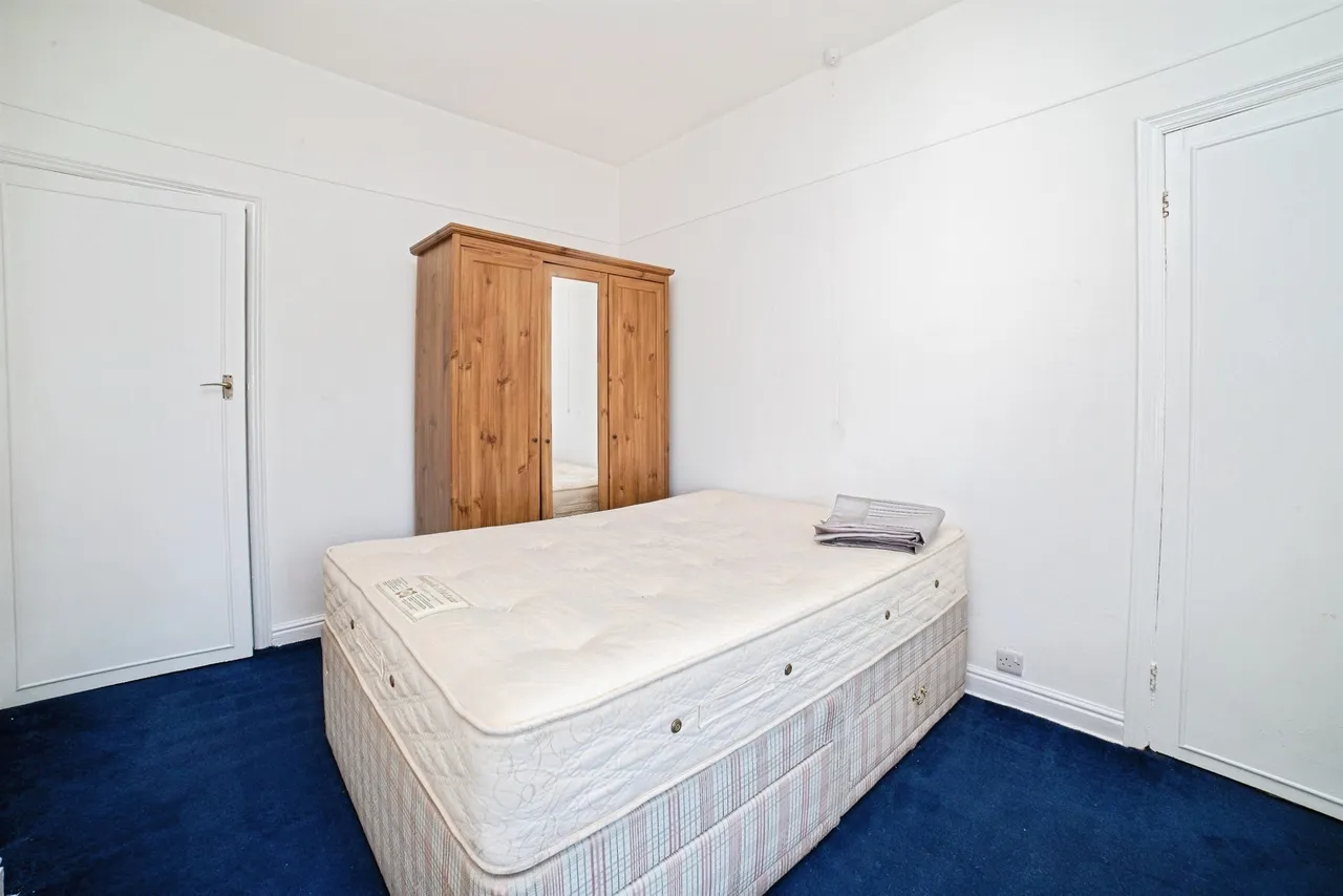 Prospect Street, Alfreton, DE55, photo 9