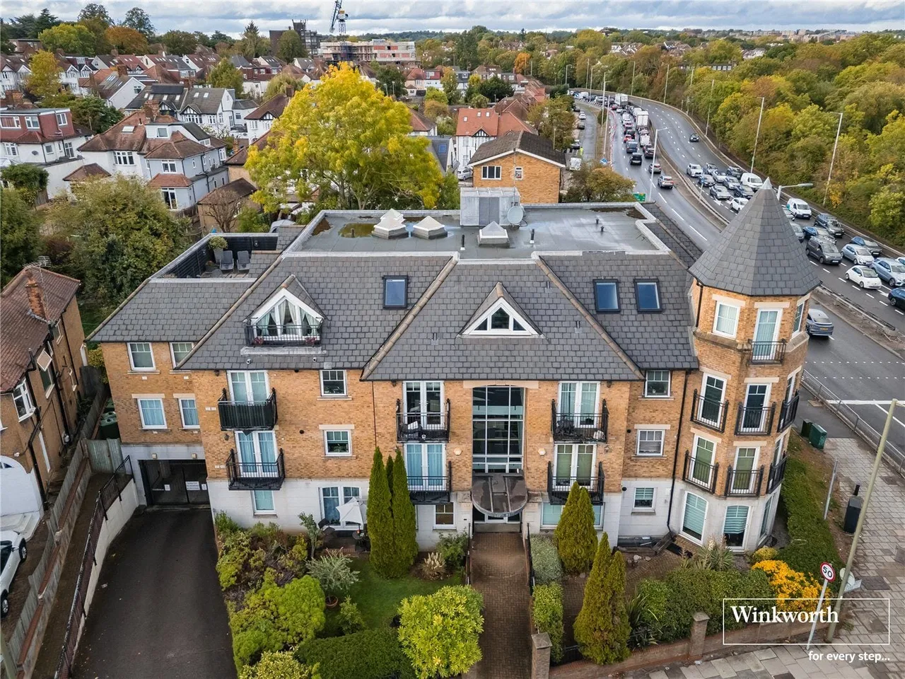 Finchley Lane, London, NW4, photo 18