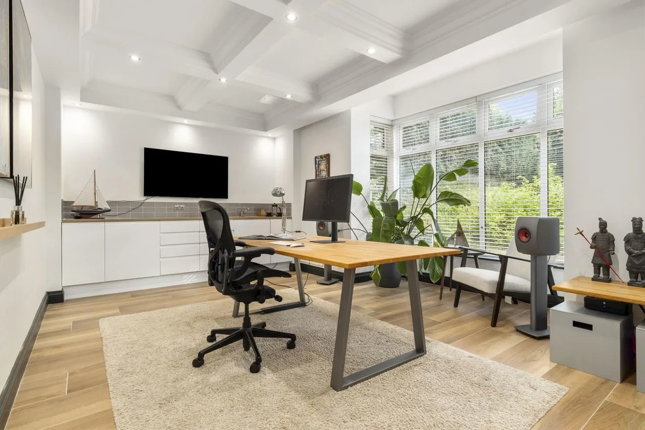 Llandennis Avenue, Cardiff, CF23, photo 13