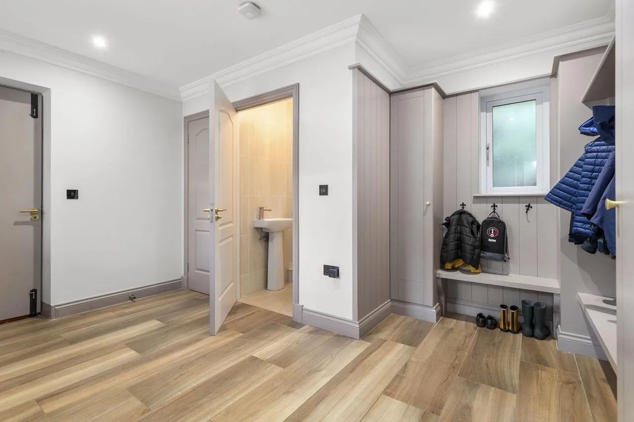Llandennis Avenue, Cardiff, CF23, photo 16