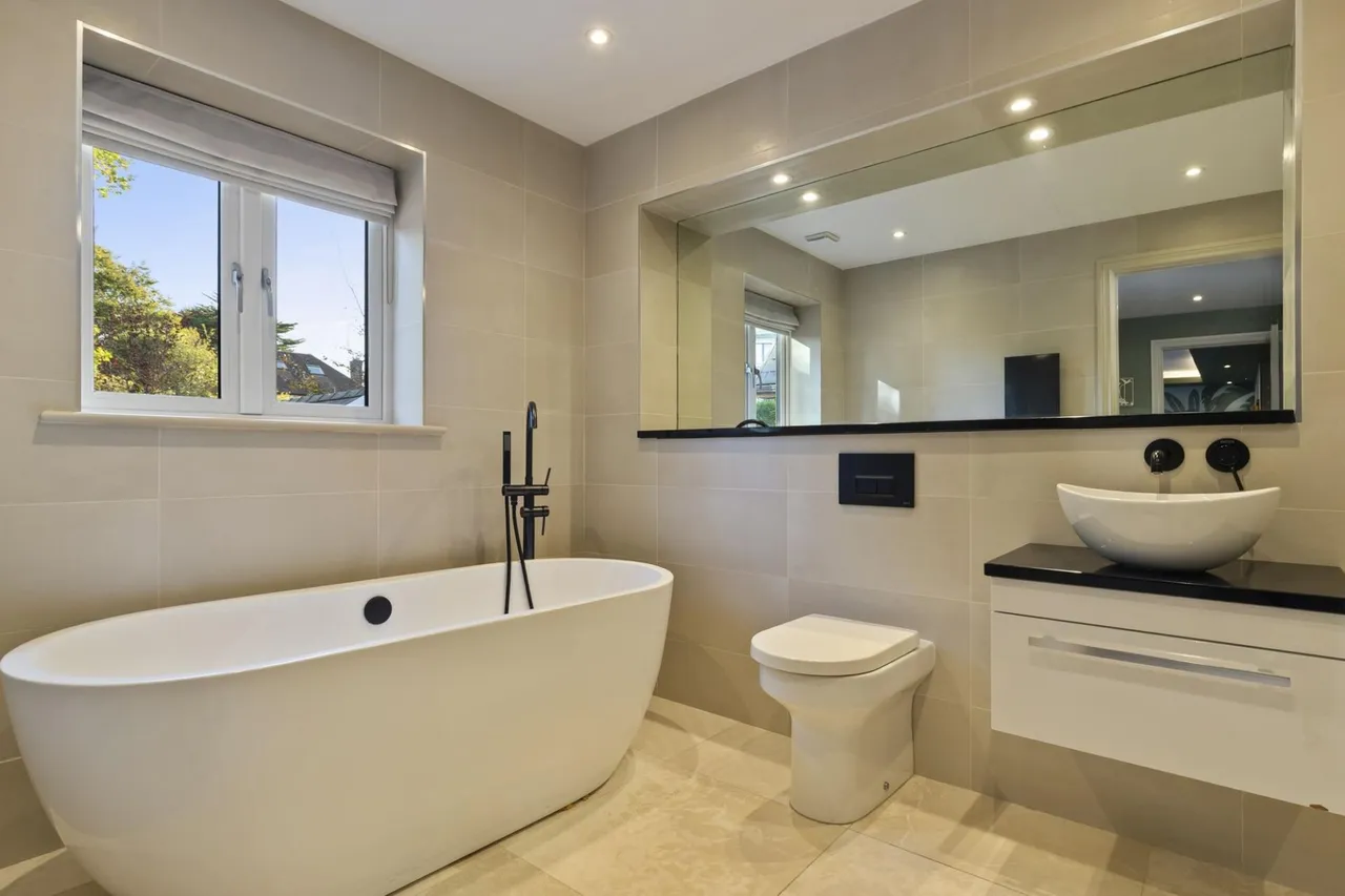Llandennis Avenue, Cardiff, CF23, photo 32