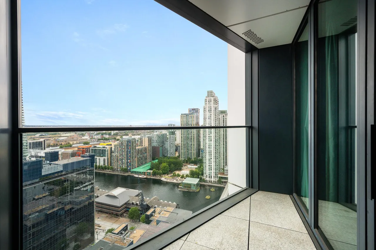 Amory Tower, Marsh Wall, E14, photo 2