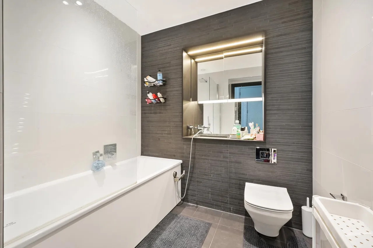 Amory Tower, Marsh Wall, E14, photo 12