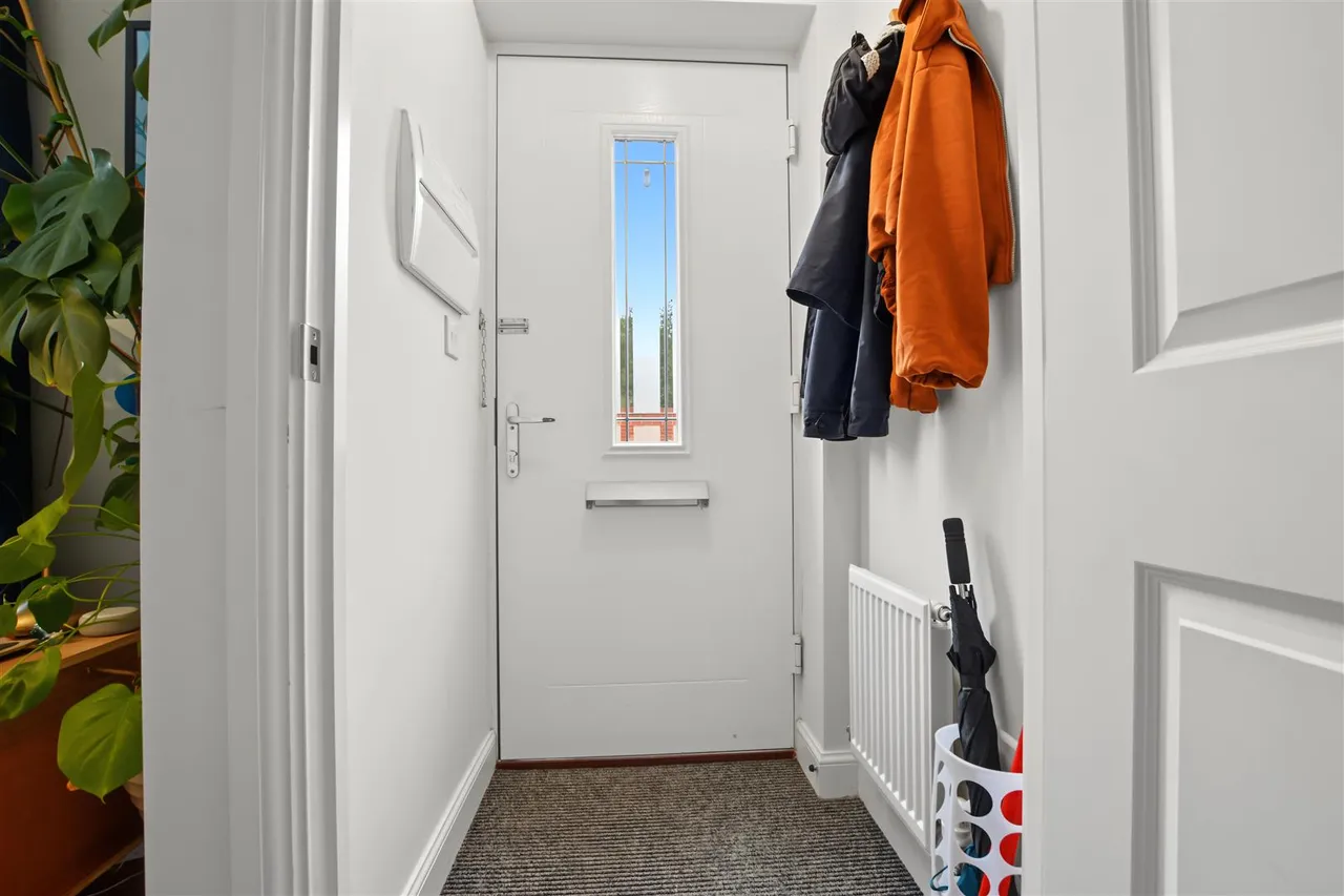 Owen Jenkins Close, Beeston, NG9, photo 5
