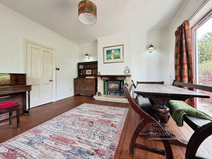Calbourne Road, Newport, PO30, photo 8