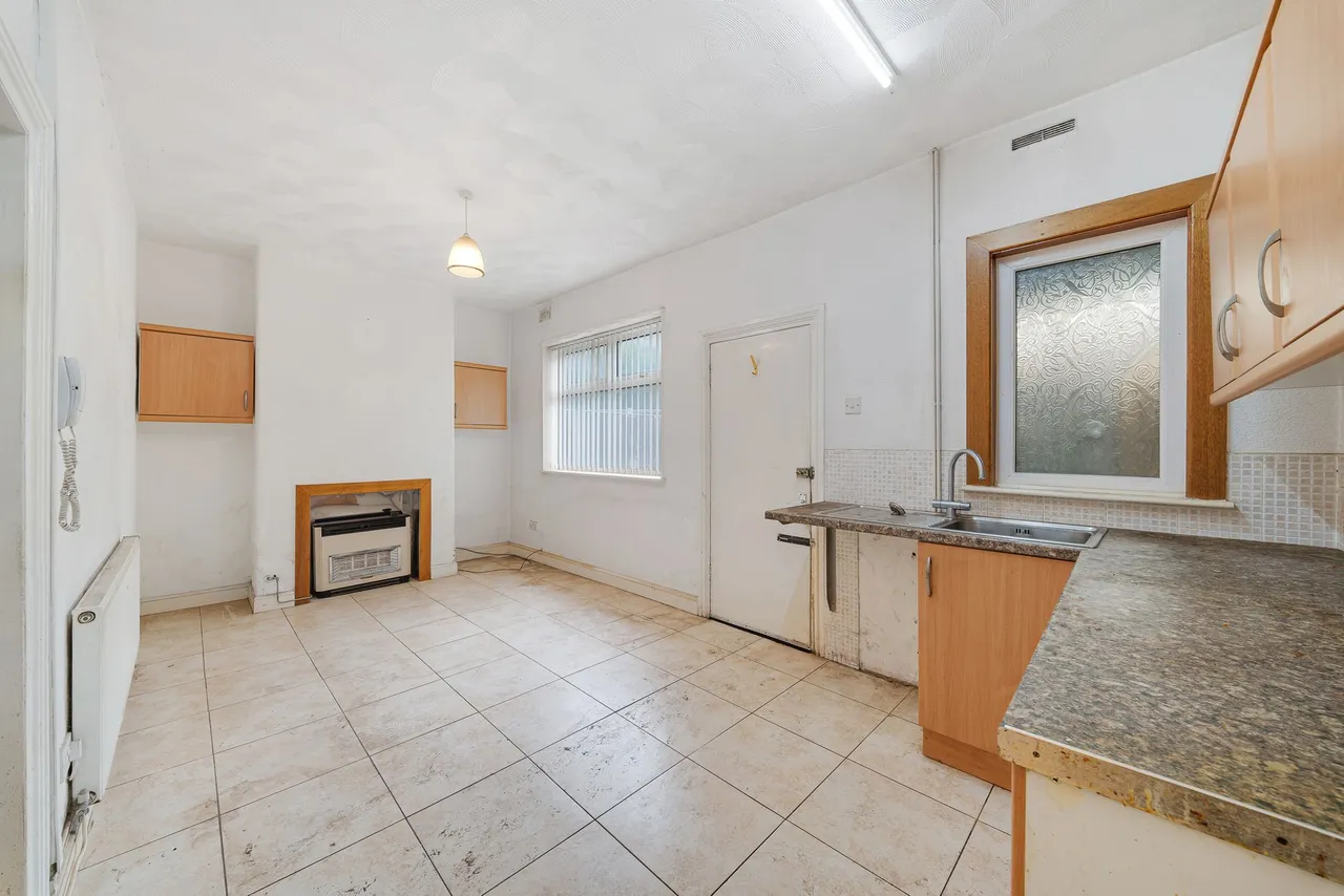 Dundalk Road, Widnes, WA8, photo 4