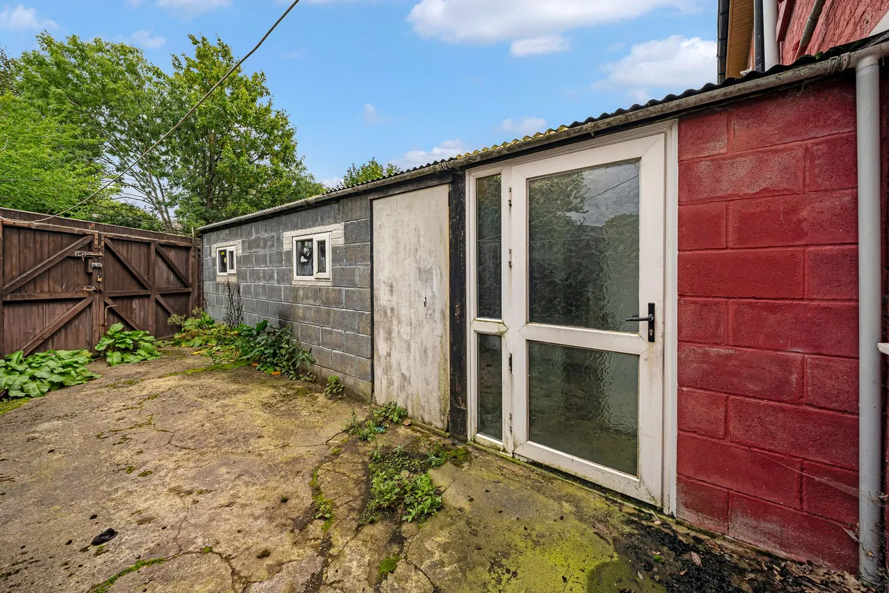 Dundalk Road, Widnes, WA8, photo 10