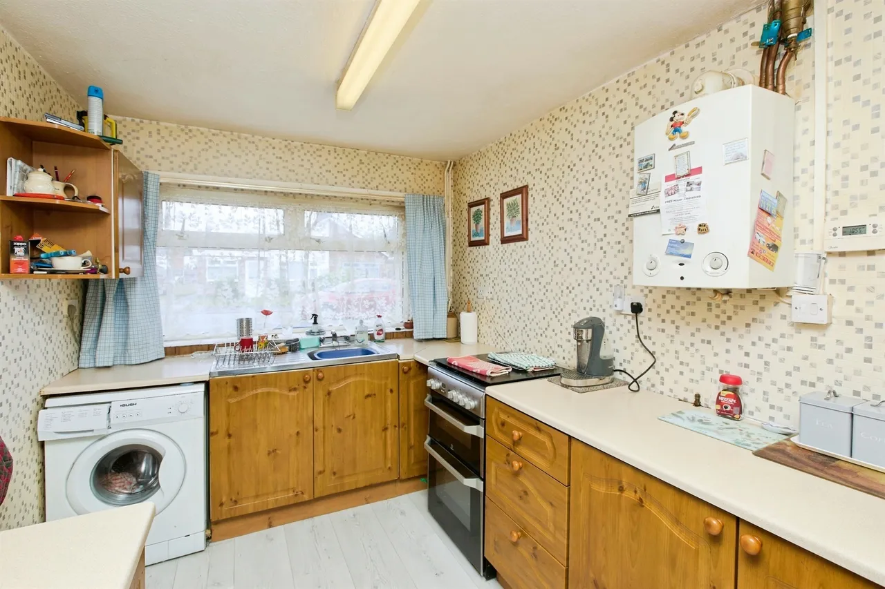 Aspen Road, Barton Under Needwood, DE13, photo 17