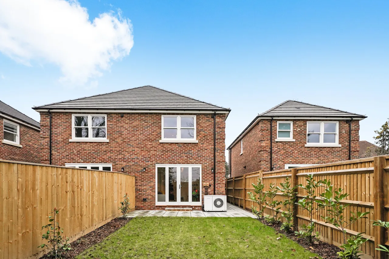 Riefield Road, Eltham, London, SE9 2QA, photo 13