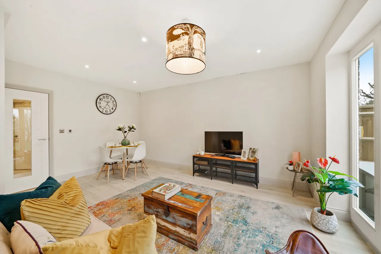 Riefield Road, Eltham, London, SE9 2QA, photo 4