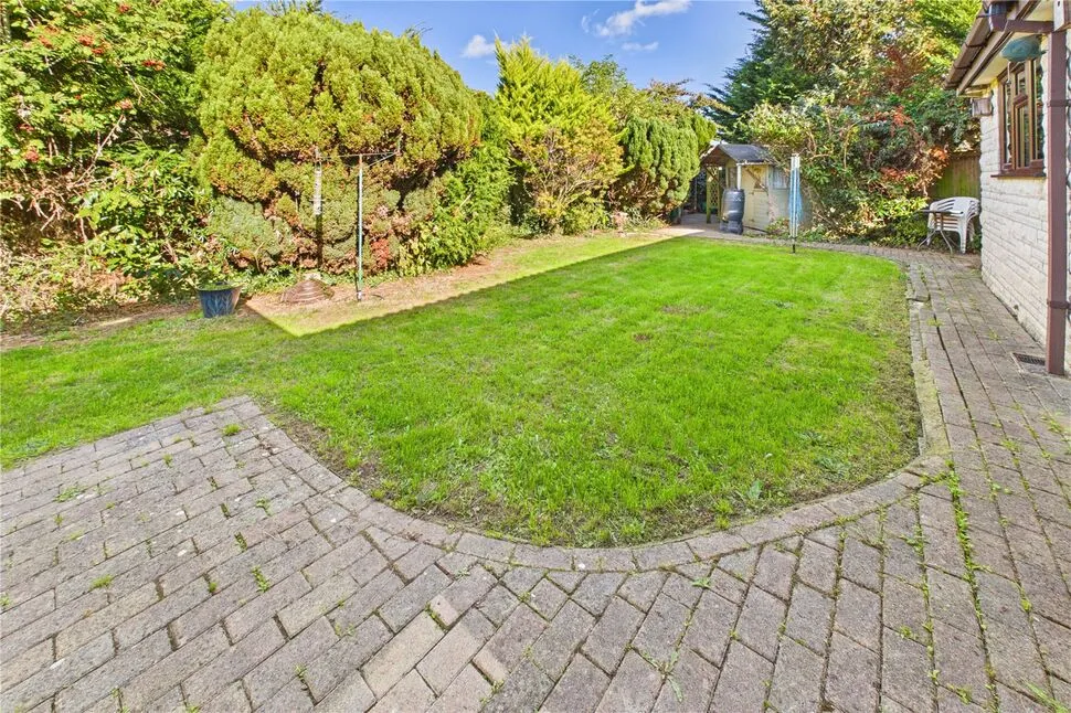 Sunridge Close, Midsomer Norton, BA3, photo 2