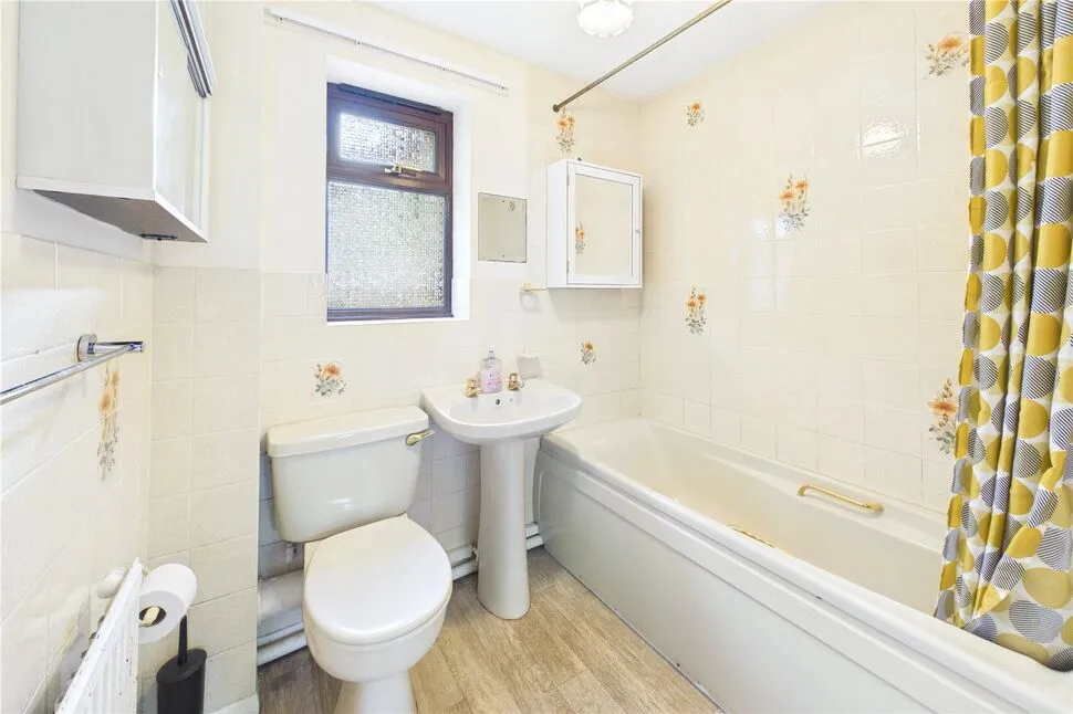 Sunridge Close, Midsomer Norton, BA3, photo 17