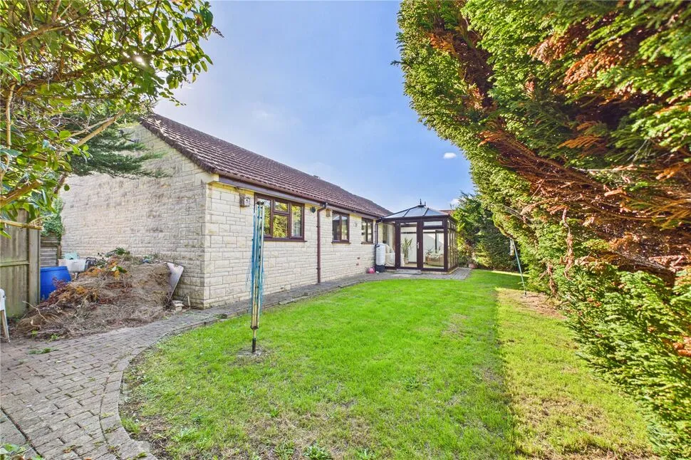 Sunridge Close, Midsomer Norton, BA3, photo 8