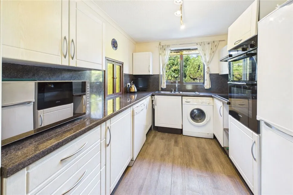 Sunridge Close, Midsomer Norton, BA3, photo 6