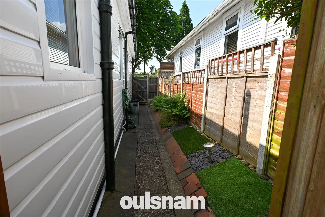 Coney Green Drive, Northfield, Birmingham, B31 4DT, photo 17