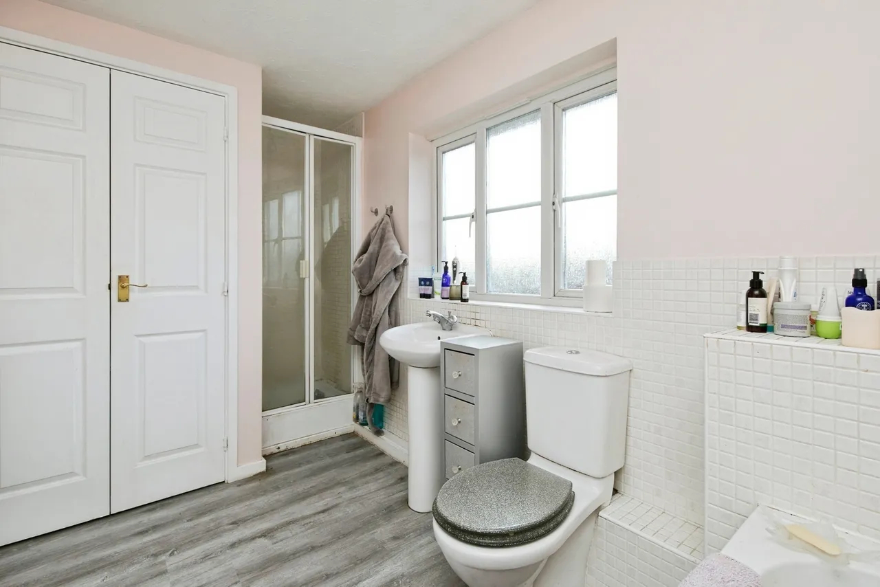 Wren Court, Long Eaton, NG10, photo 12