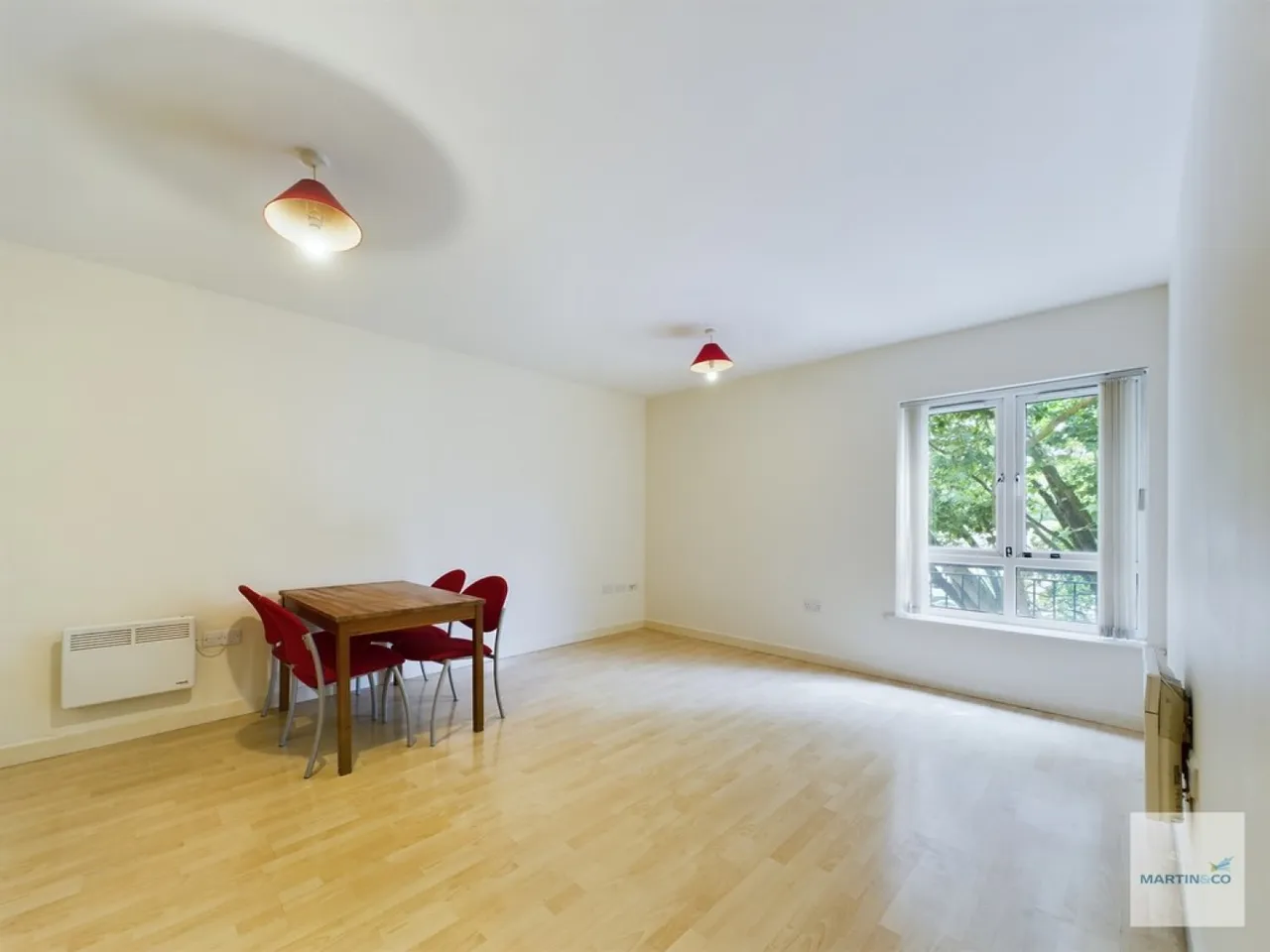 Russell Road, NG7, photo 2