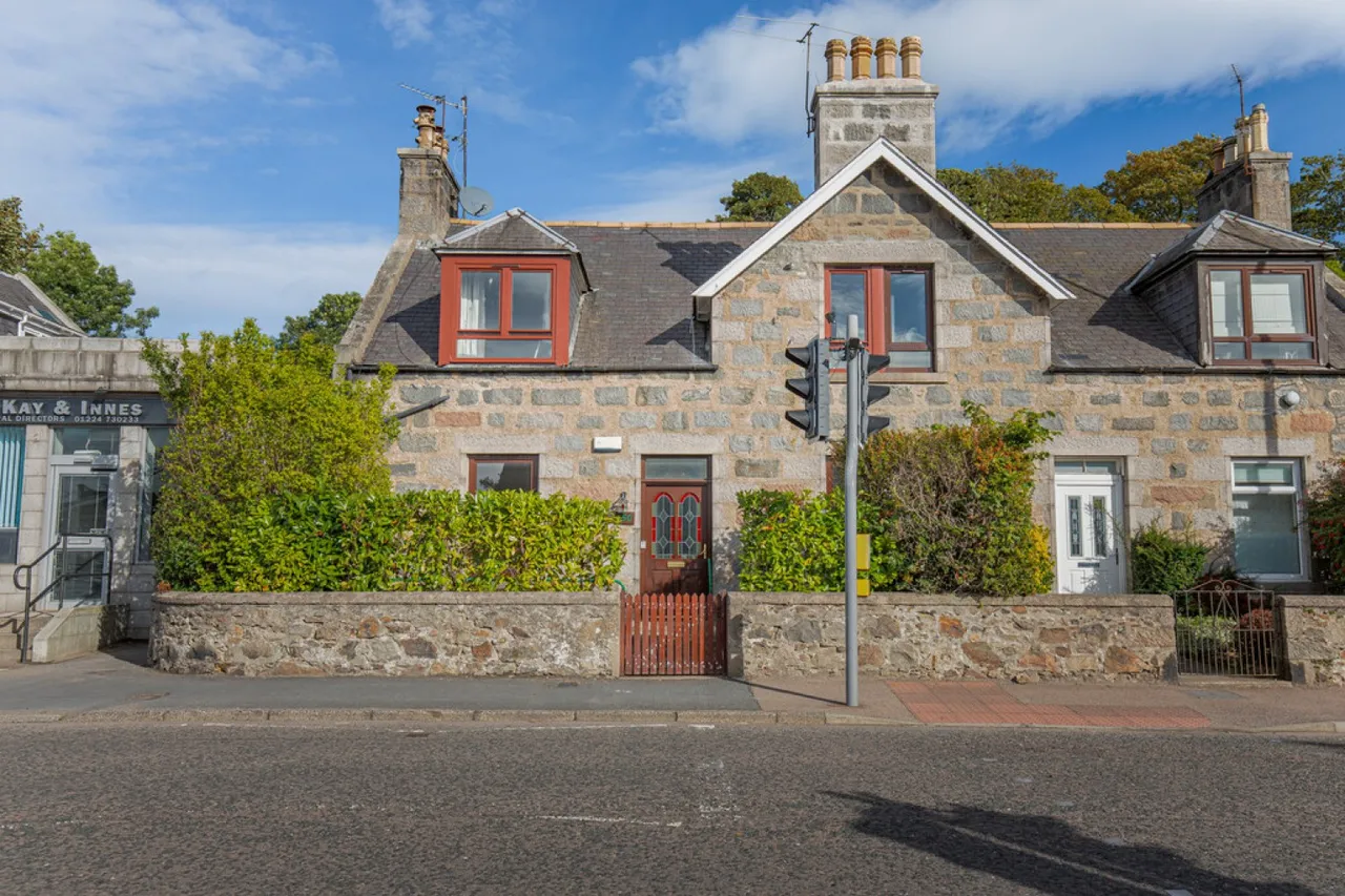 1 bed flat to rent, North Deeside Road, Aberdeen, AB14