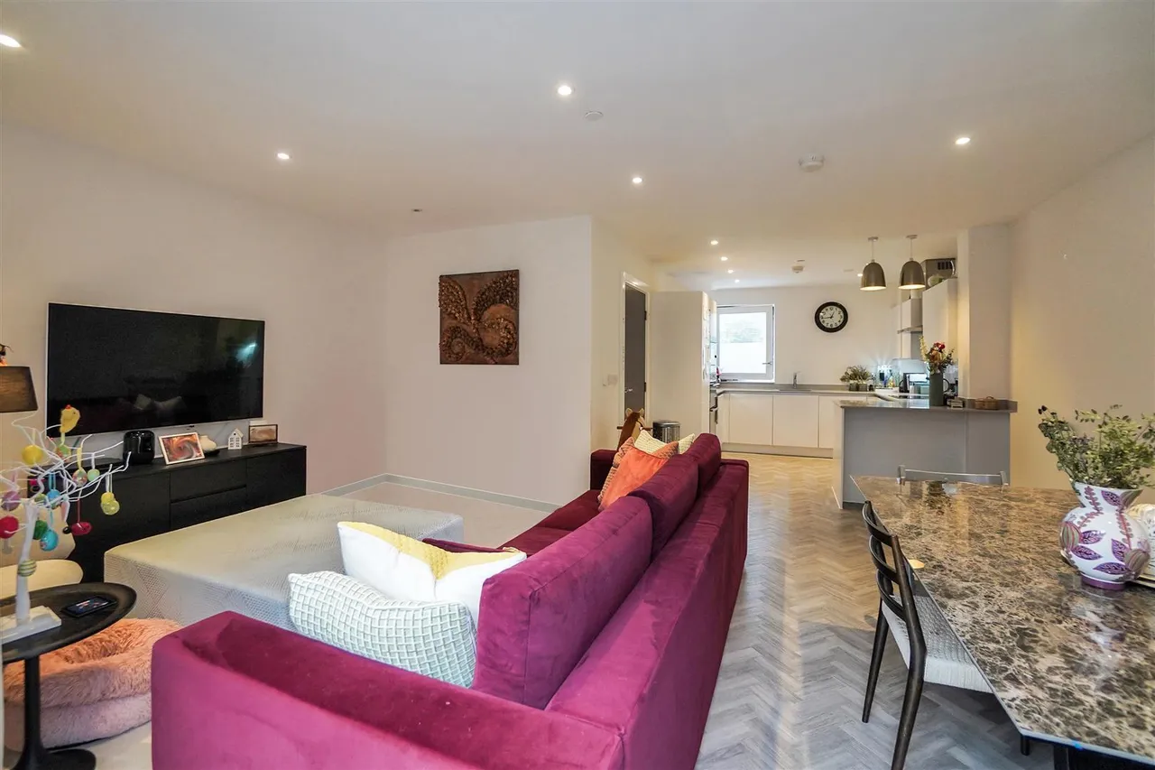 Swan Street, Old Isleworth, photo 5