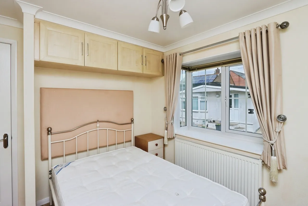 Riverdale Park, Bent Lane, Staveley, Chesterfield, S43, photo 8