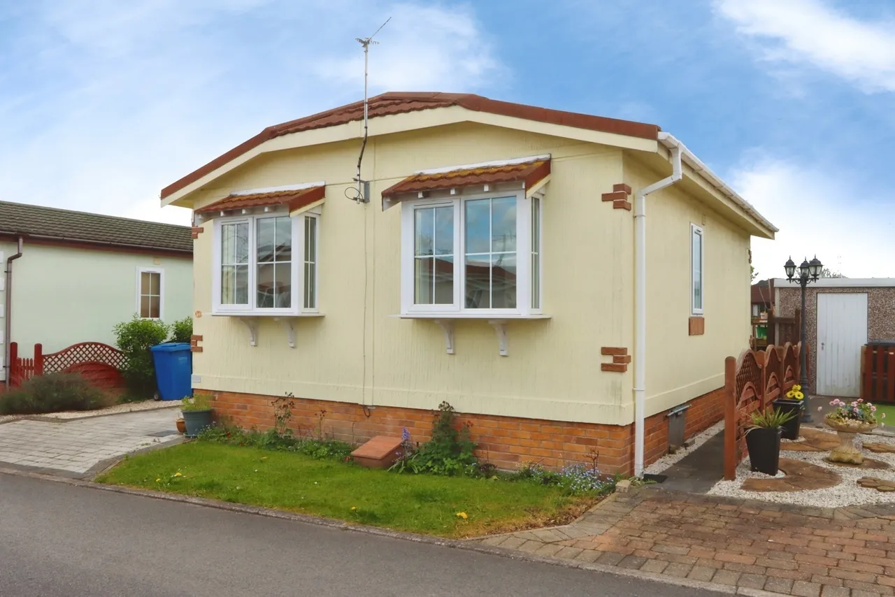 Riverdale Park, Bent Lane, Staveley, Chesterfield, S43, photo 20