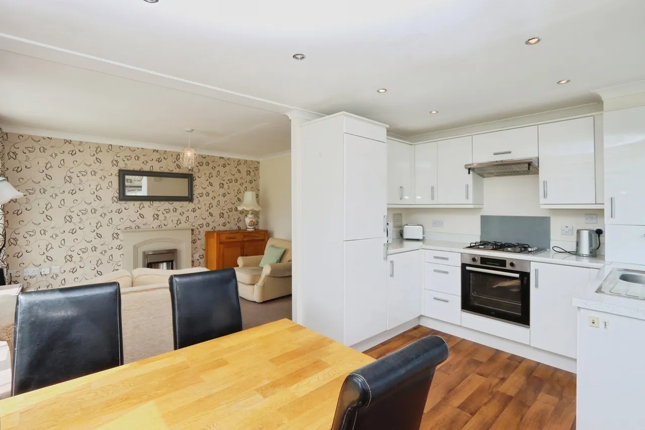 Riverdale Park, Bent Lane, Staveley, Chesterfield, S43, photo 5