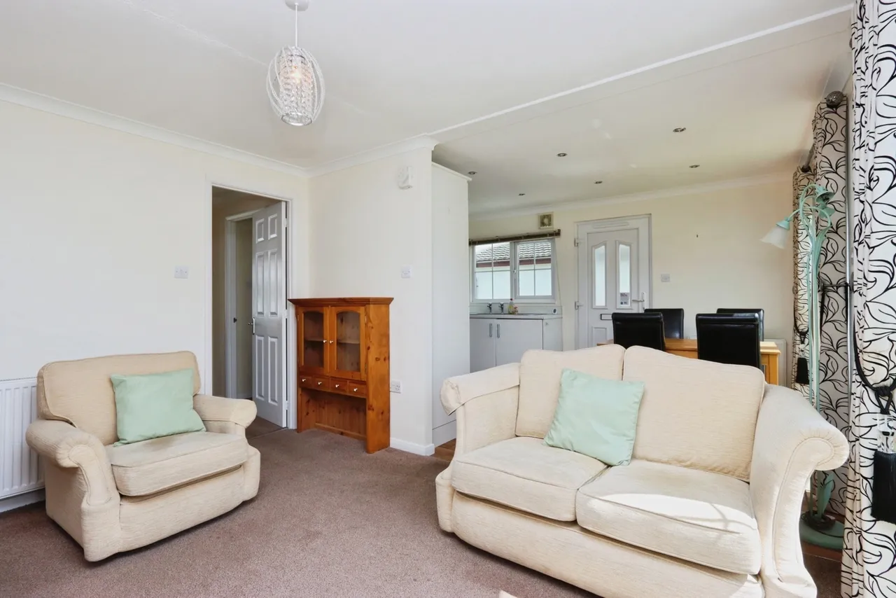 Riverdale Park, Bent Lane, Staveley, Chesterfield, S43, photo 7